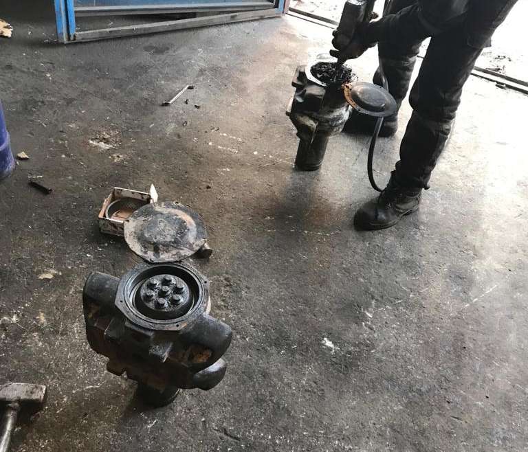 Çift Çeker Taşıyıcı Bilya Bakım ve Onarımı